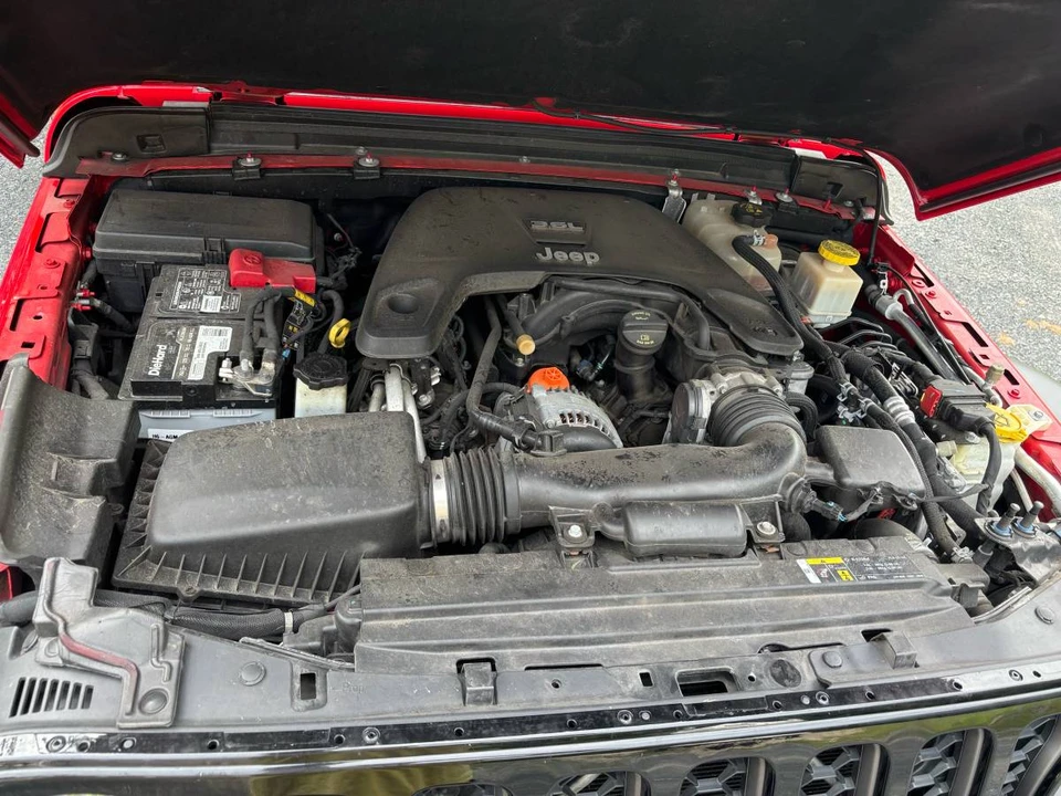 2020 Jeep JT Gladiator - Image 14 of 14