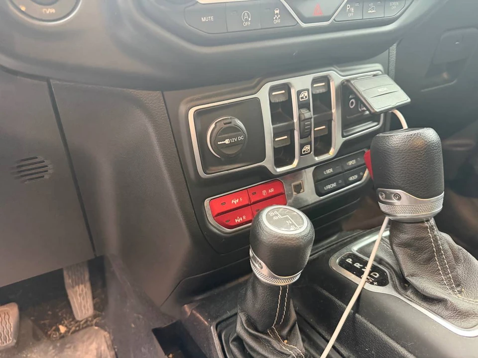 2020 Jeep JT Gladiator - Image 6 of 8