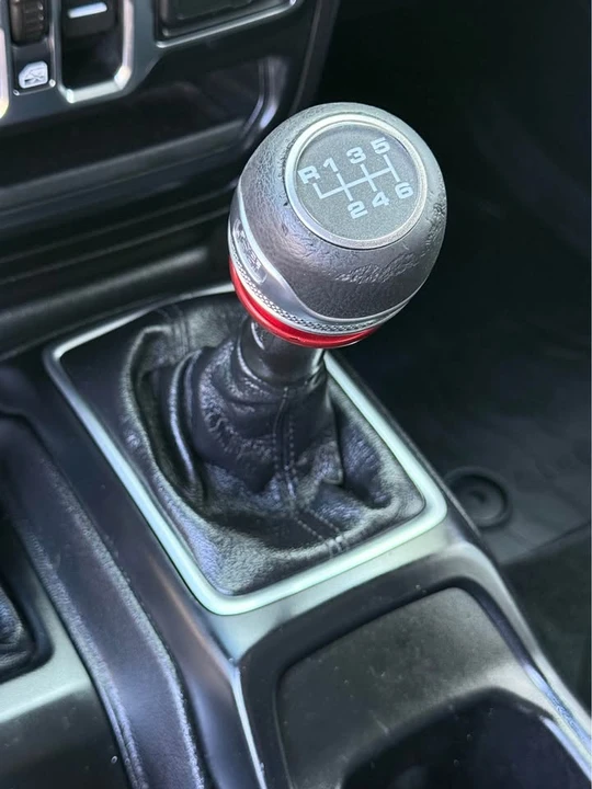 2020 Jeep JT Gladiator - Image 11 of 20