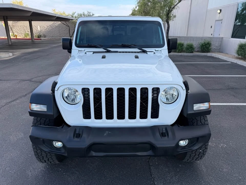 2020 Jeep JT Gladiator - Image 2 of 20