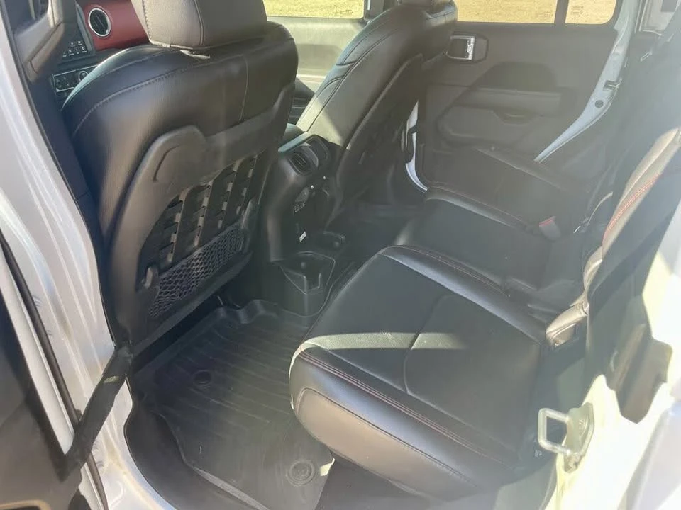2020 Jeep JT Gladiator - Image 11 of 20