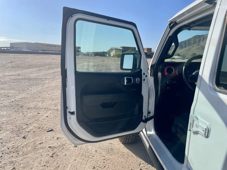 2020 Jeep JT Gladiator - Image 12 of 20
