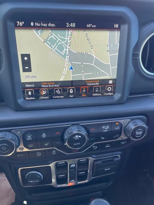 2020 Jeep JT Gladiator - Image 16 of 19