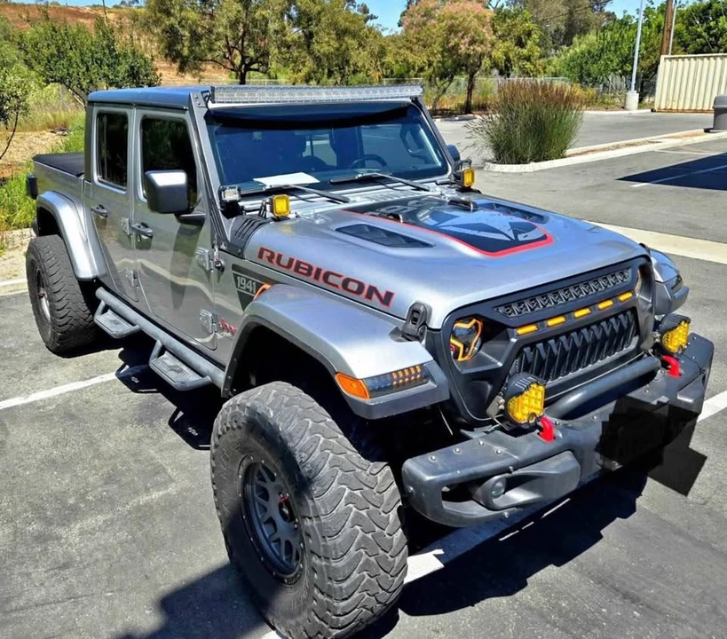 2020 Jeep JT Gladiator - Image 2 of 7