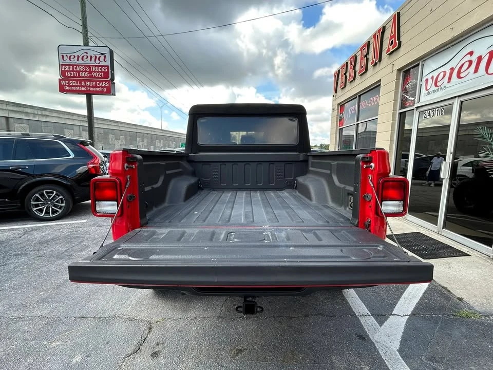2020 Jeep JT Gladiator - Image 19 of 20