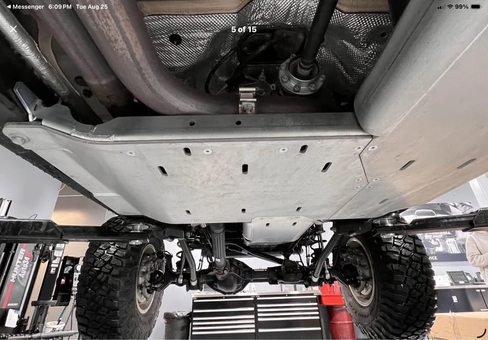 2020 Jeep JT Gladiator - Image 8 of 17
