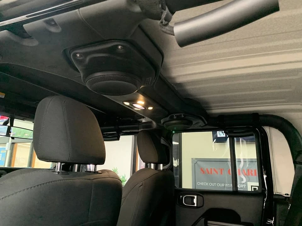 2020 Jeep JT Gladiator - Image 14 of 20