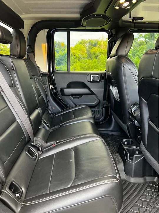 2020 Jeep JT Gladiator - Image 16 of 19