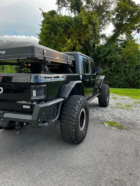 2020 Jeep JT Gladiator - Image 9 of 19