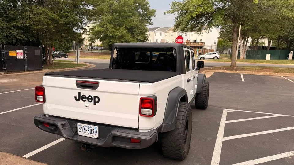 2020 Jeep JT Gladiator - Image 4 of 9