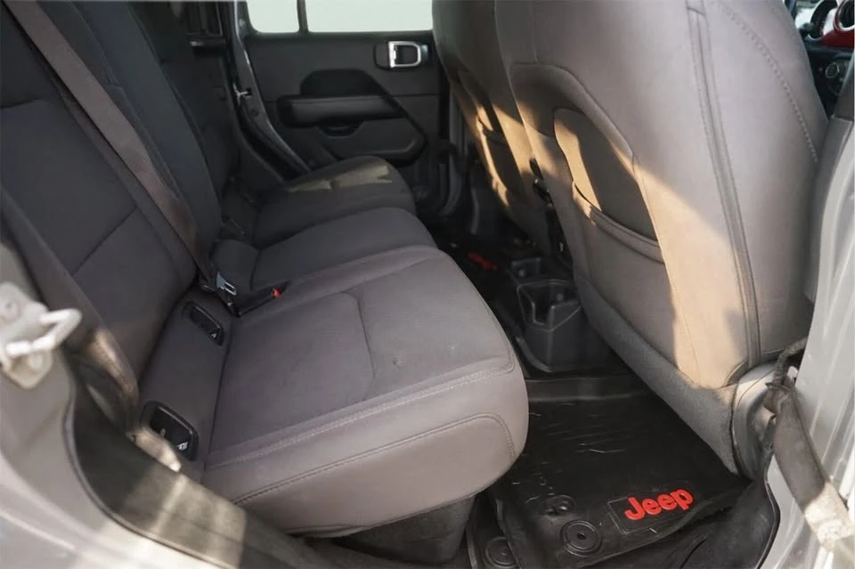 2020 Jeep JT Gladiator - Image 13 of 18