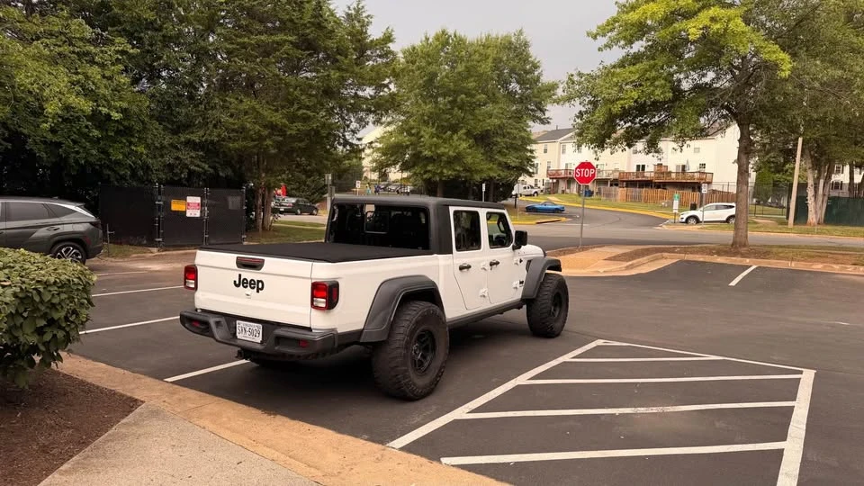 2020 Jeep JT Gladiator - Image 5 of 9