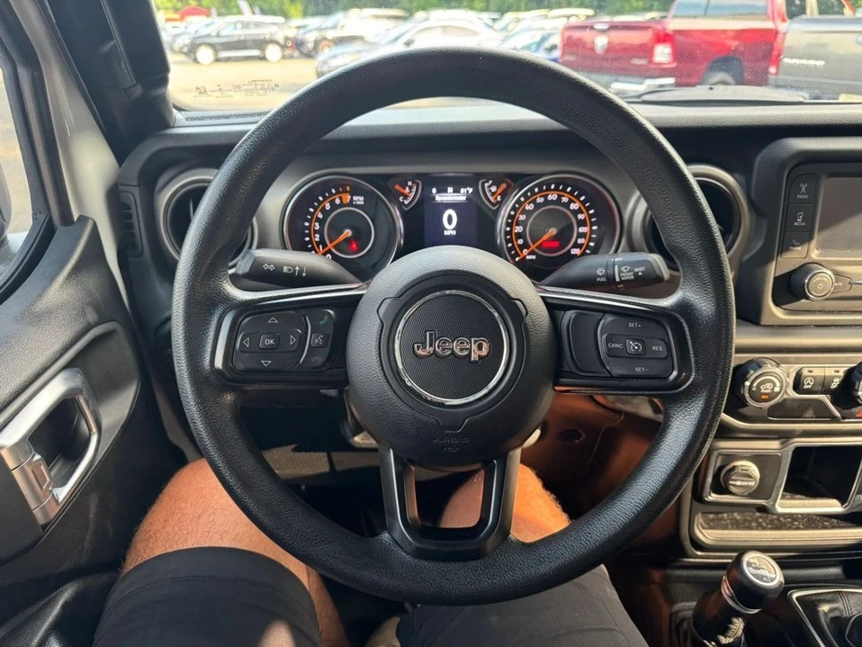2020 Jeep JT Gladiator - Image 15 of 20