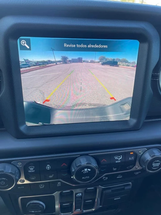 2020 Jeep JT Gladiator - Image 17 of 19