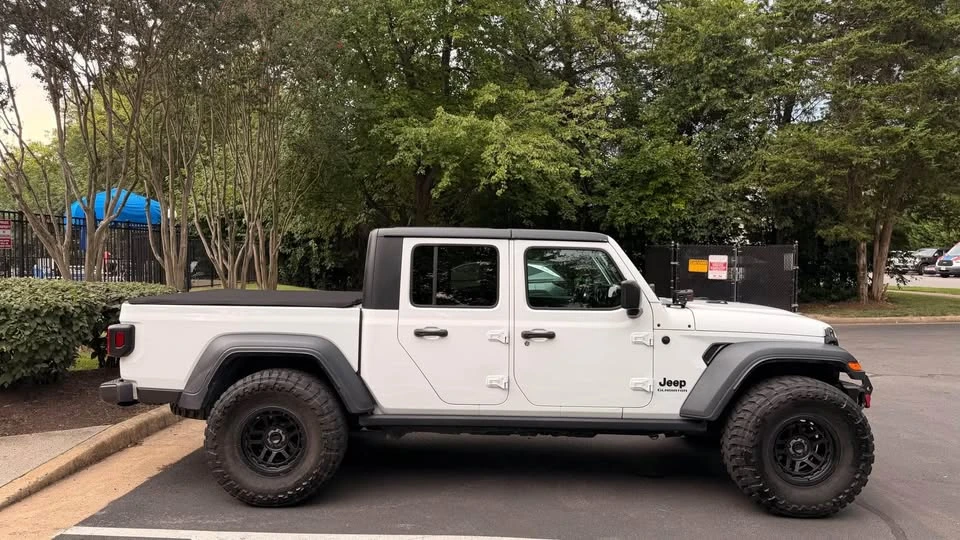 2020 Jeep JT Gladiator - Image 3 of 9