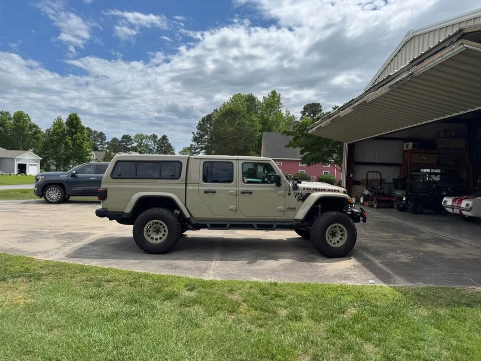 2020 Jeep JT Gladiator - Image 3 of 17