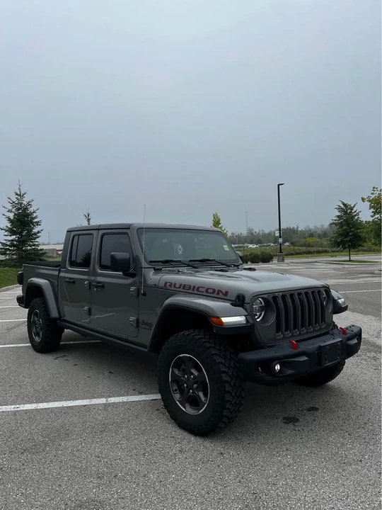 2020 Jeep JT Gladiator - Image 2 of 11