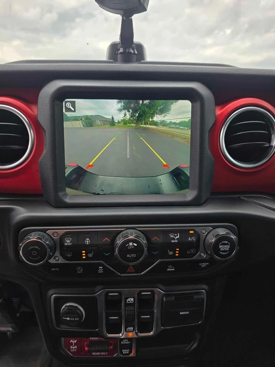 2020 Jeep JT Gladiator - Image 10 of 19