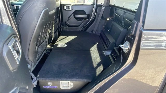 2020 Jeep JT Gladiator - Image 15 of 17