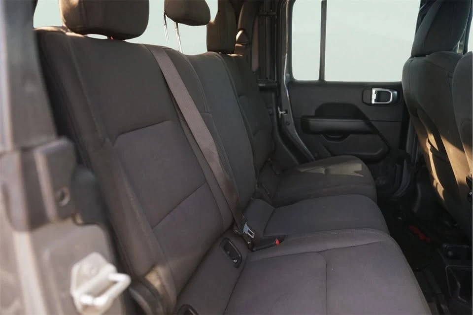 2020 Jeep JT Gladiator - Image 14 of 18