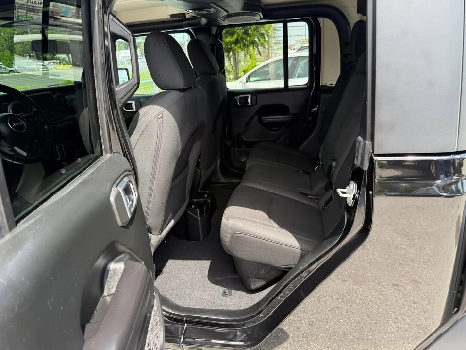 2020 Jeep JT Gladiator - Image 12 of 13