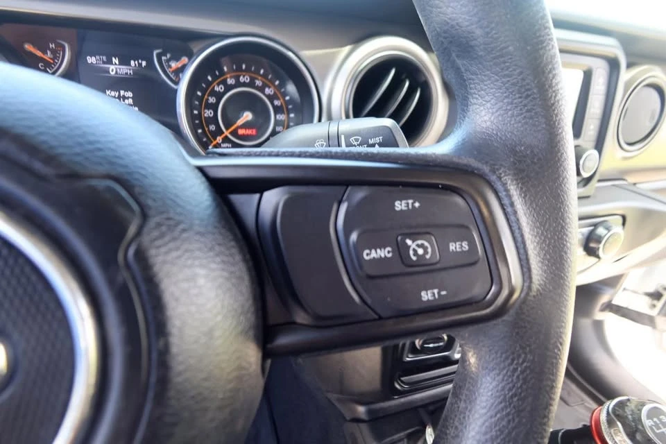 2020 Jeep JT Gladiator - Image 17 of 19
