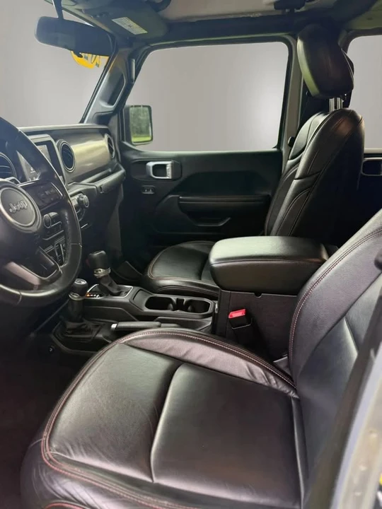 2020 Jeep JT Gladiator - Image 13 of 20