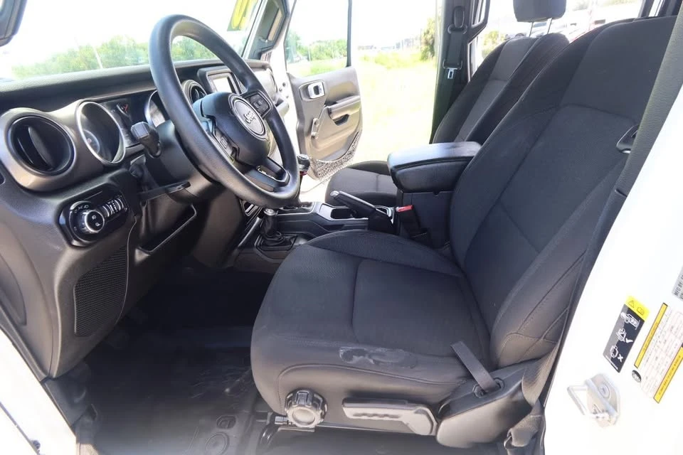 2020 Jeep JT Gladiator - Image 11 of 19