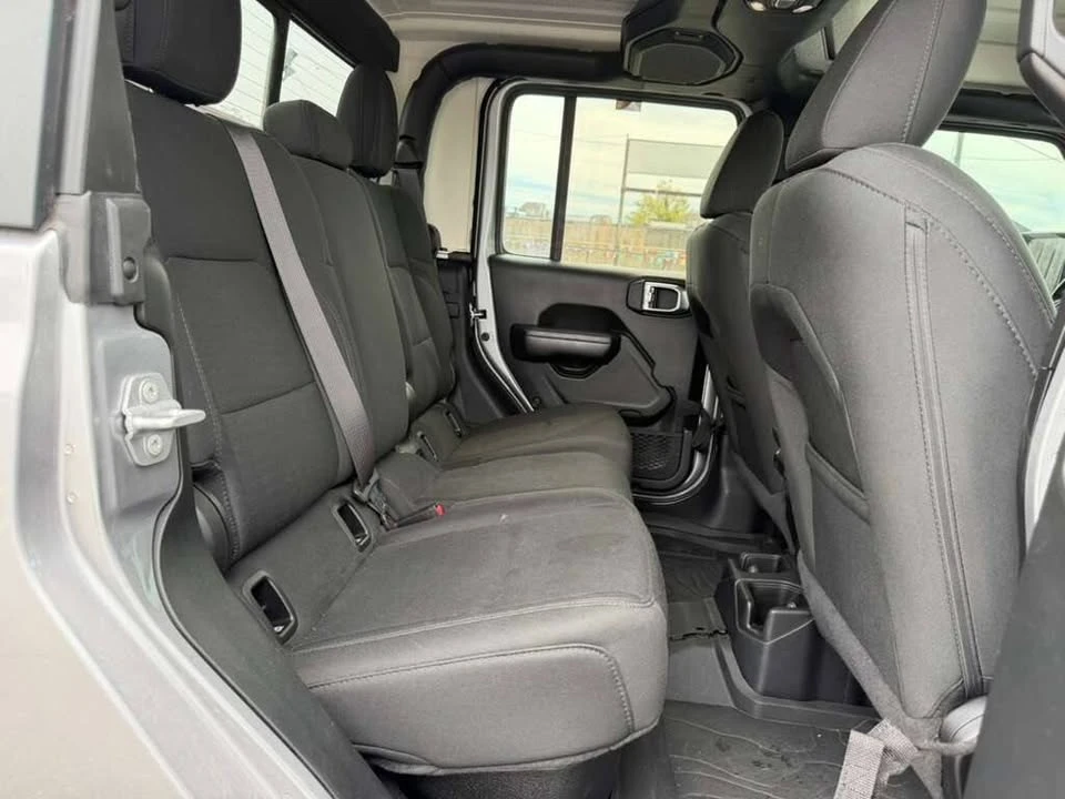 2020 Jeep JT Gladiator - Image 14 of 19