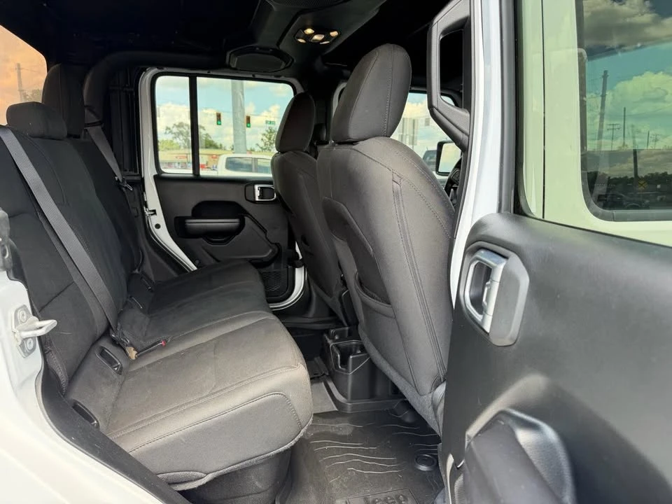 2020 Jeep JT Gladiator - Image 9 of 20