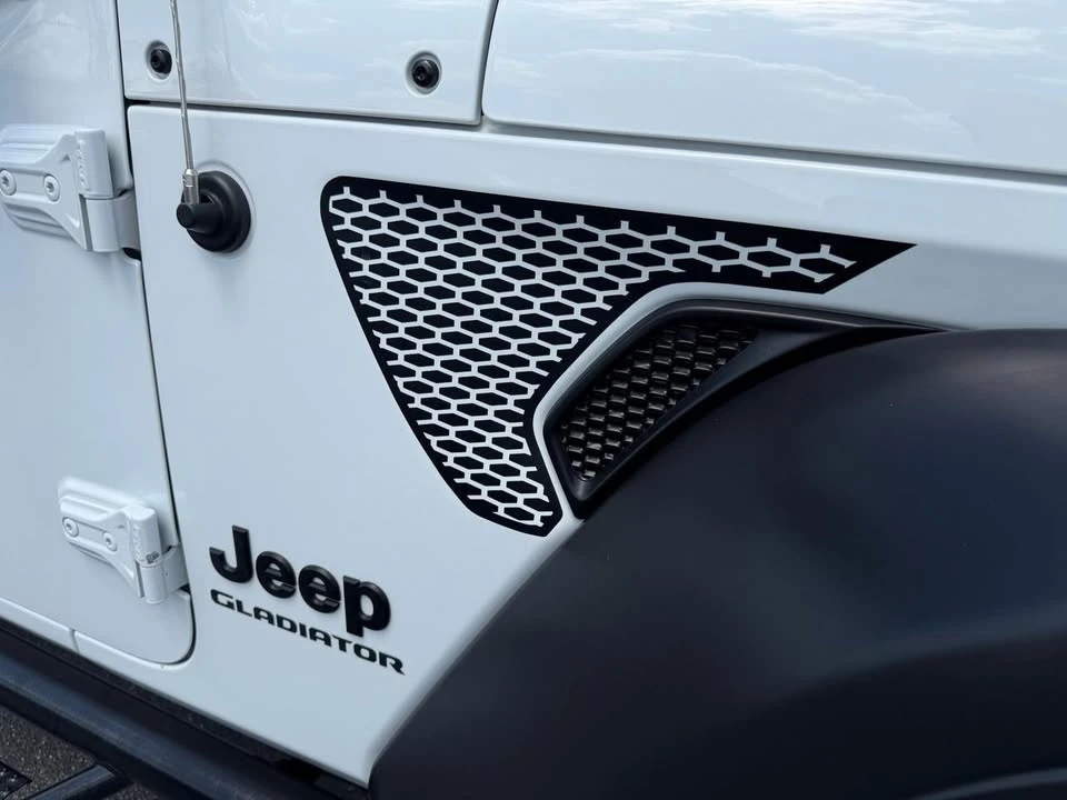 2020 Jeep JT Gladiator - Image 8 of 20
