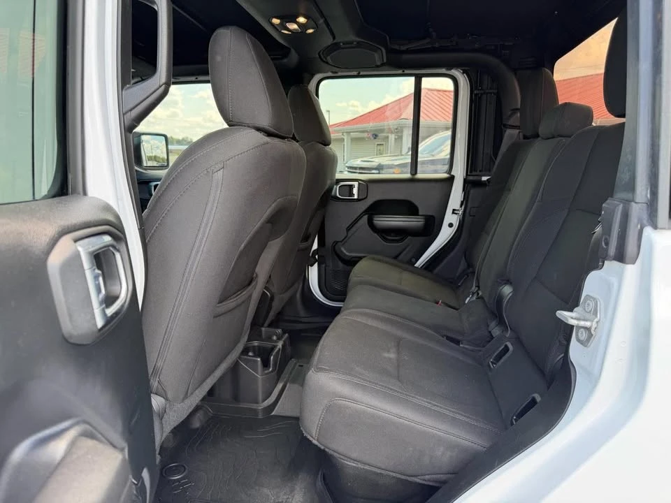 2020 Jeep JT Gladiator - Image 14 of 20