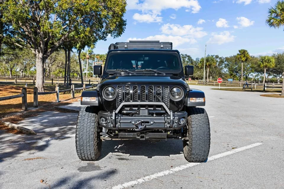2020 Jeep JT Gladiator - Image 2 of 20