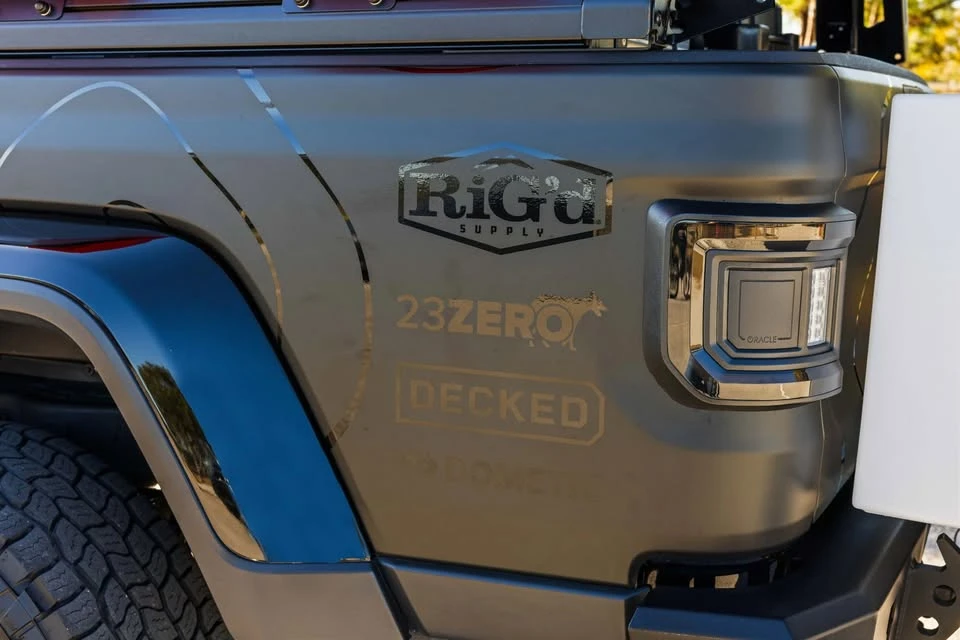 2020 Jeep JT Gladiator - Image 11 of 20