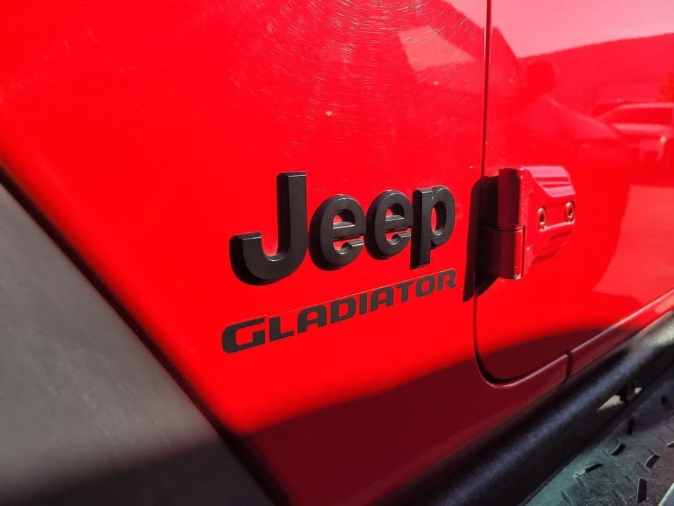 2020 Jeep JT Gladiator - Image 9 of 10