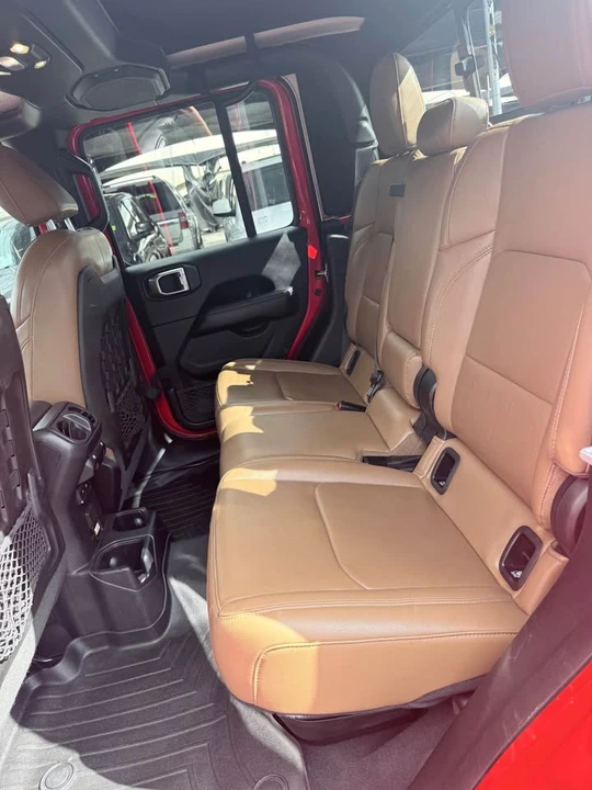 2020 Jeep JT Gladiator - Image 9 of 14