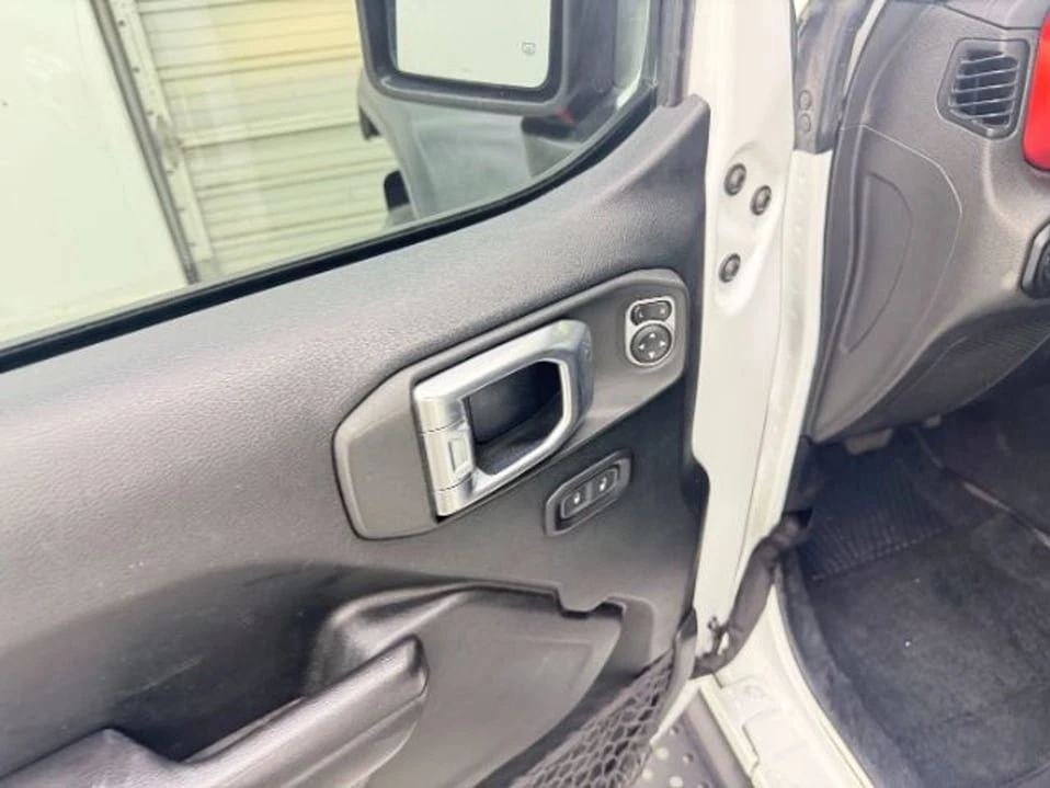 2020 Jeep JT Gladiator - Image 17 of 20