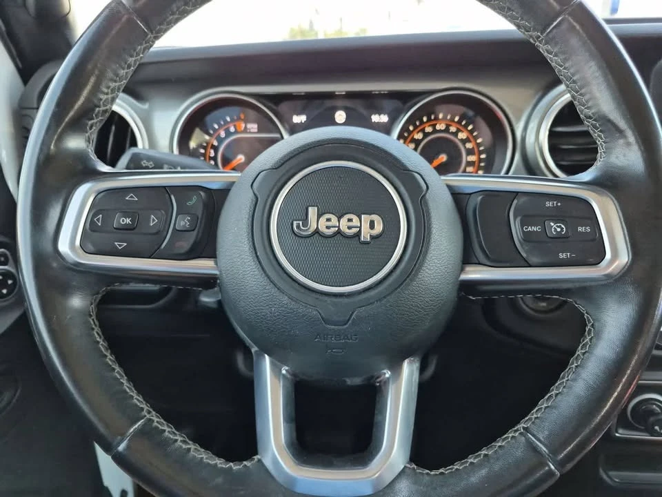 2020 Jeep JT Gladiator - Image 14 of 20