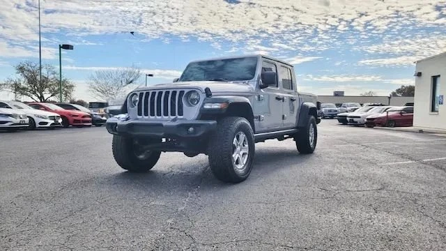 2020 Jeep JT Gladiator - Image 2 of 20
