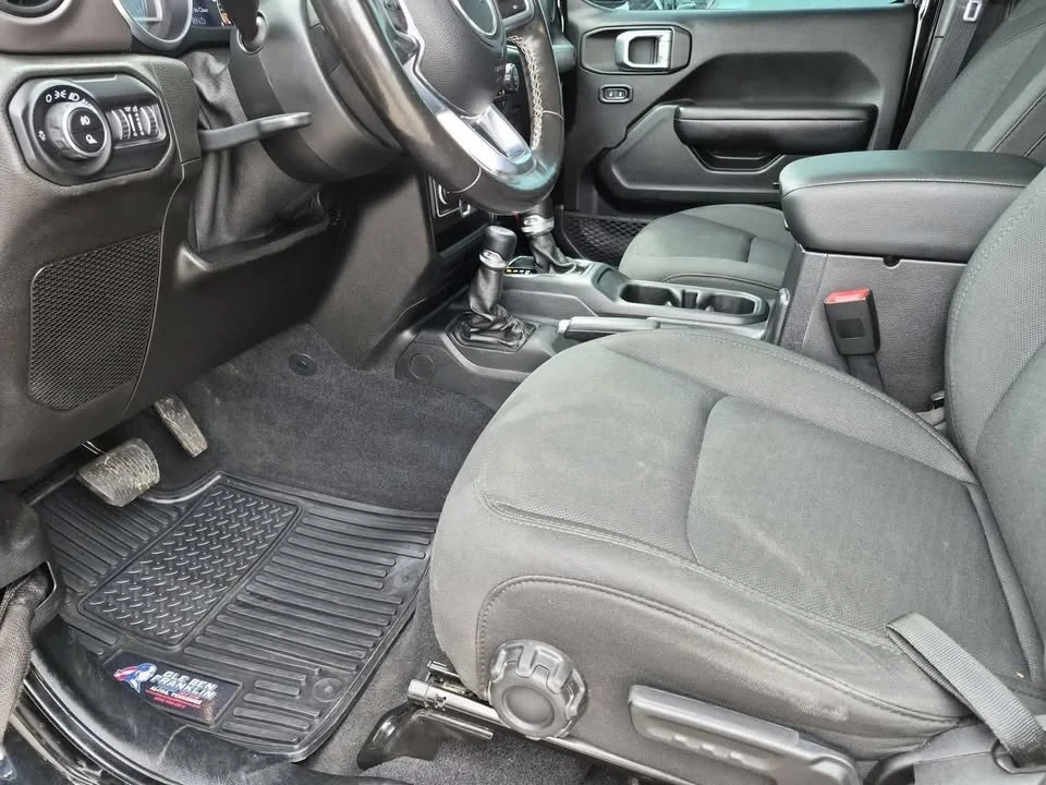 2020 Jeep JT Gladiator - Image 2 of 20