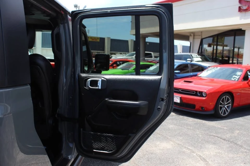2020 Jeep JT Gladiator - Image 12 of 20
