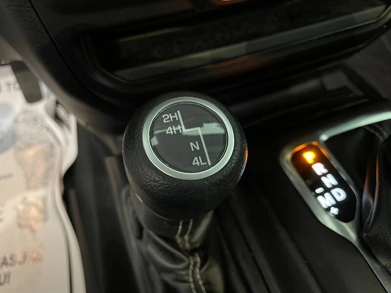 2020 Jeep JT Gladiator - Image 11 of 20