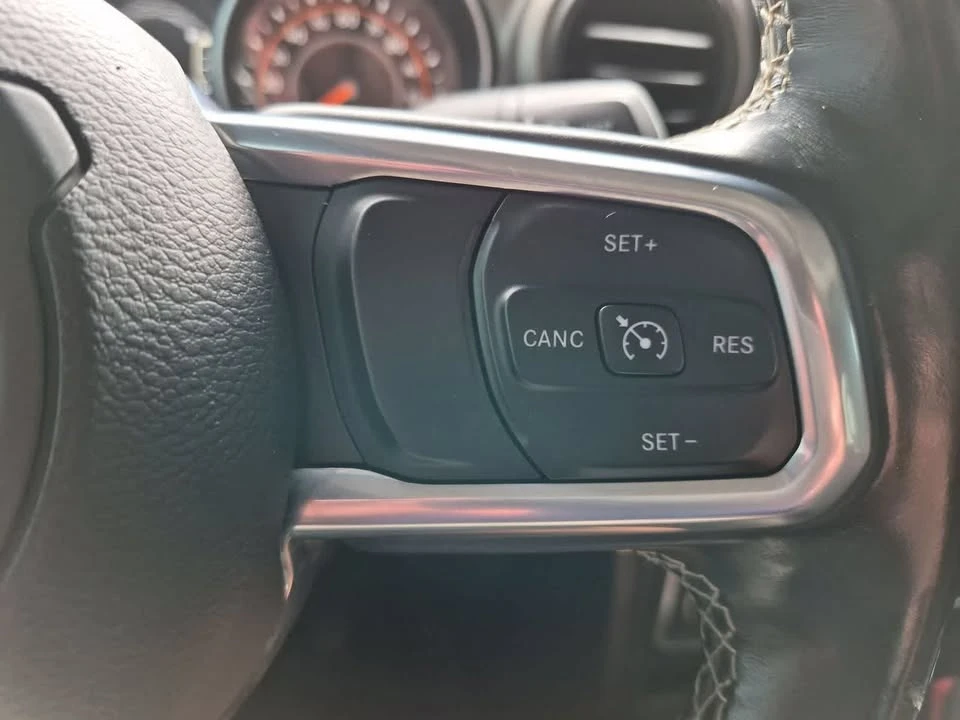 2020 Jeep JT Gladiator - Image 17 of 20