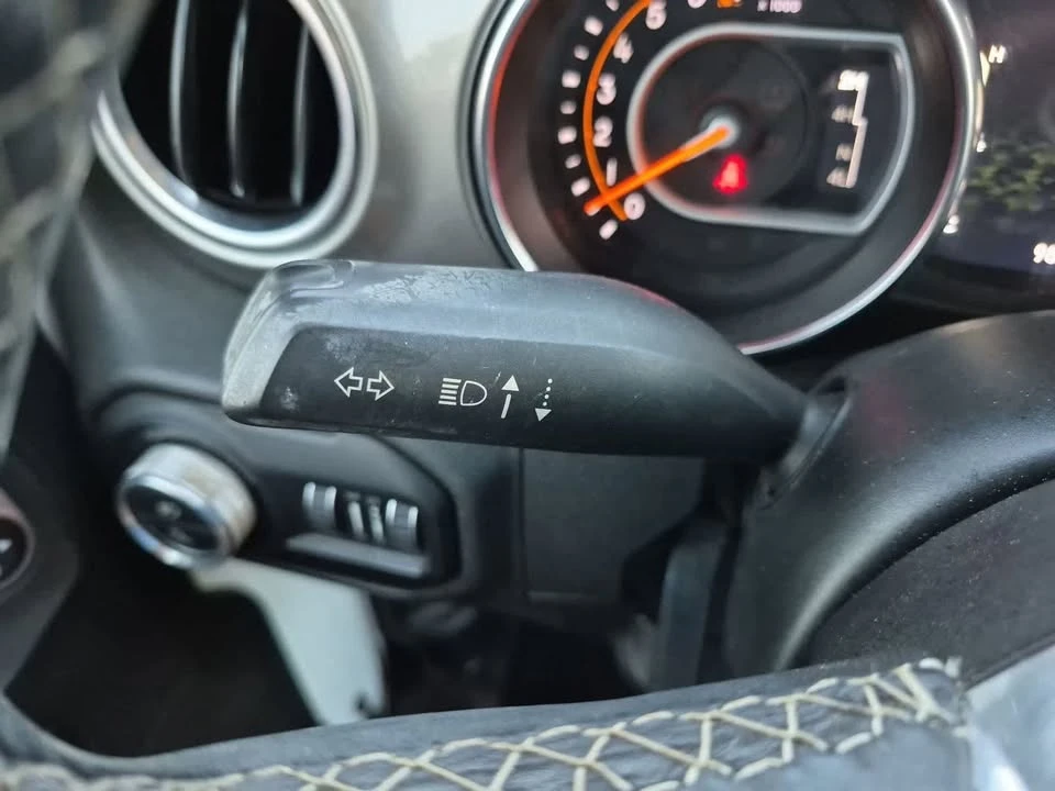 2020 Jeep JT Gladiator - Image 17 of 20