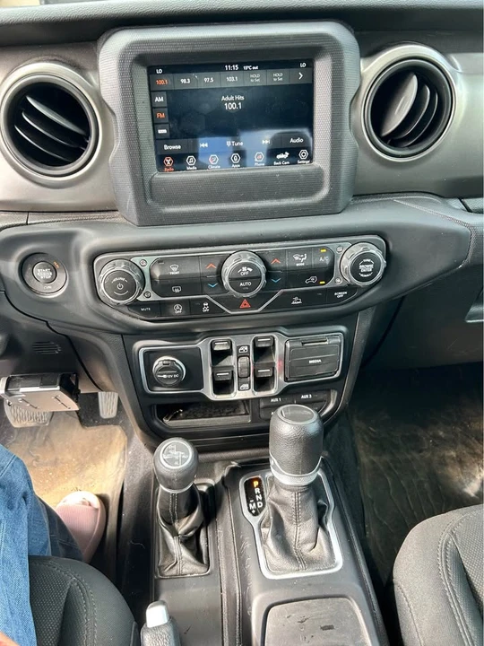 2020 Jeep JT Gladiator - Image 5 of 8