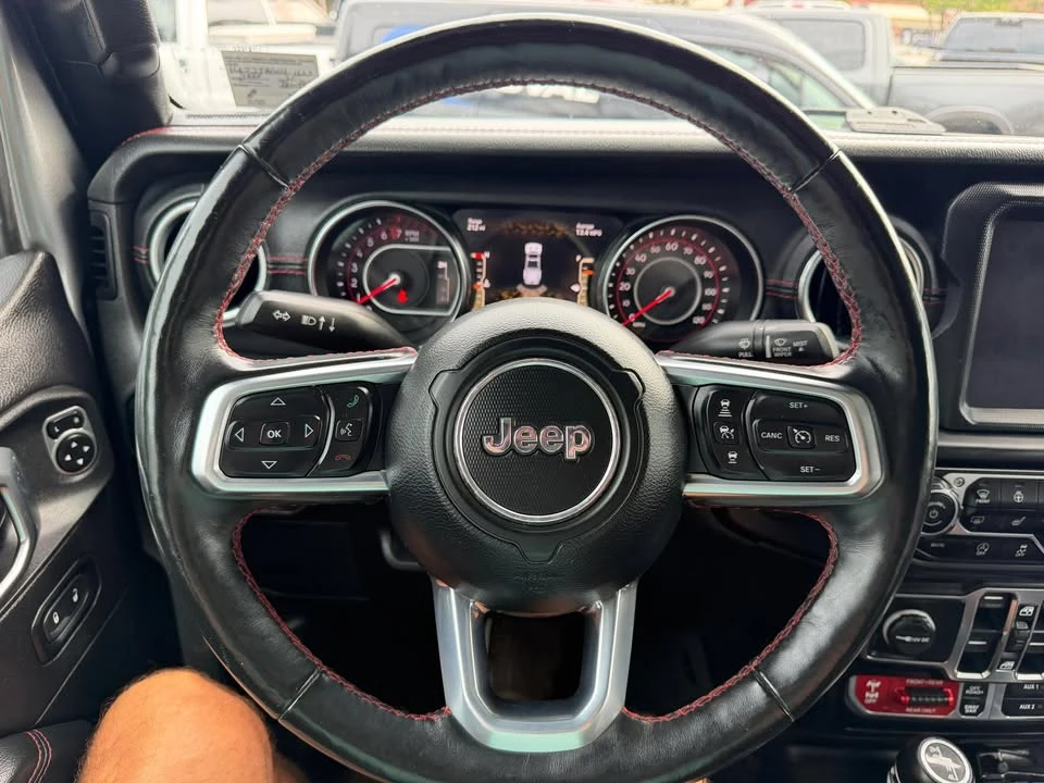 2020 Jeep JT Gladiator - Image 11 of 20