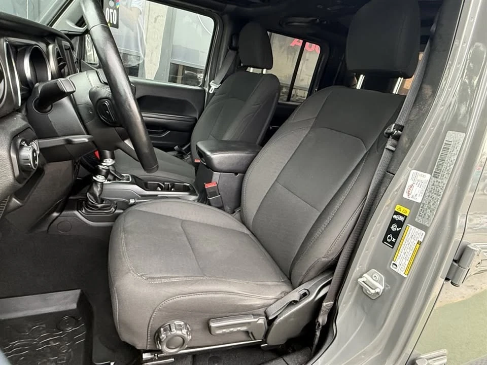 2020 Jeep JT Gladiator - Image 16 of 20