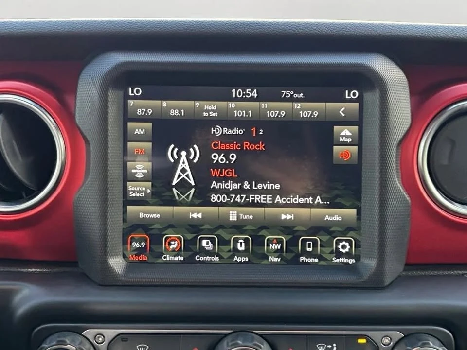2020 Jeep JT Gladiator - Image 18 of 20