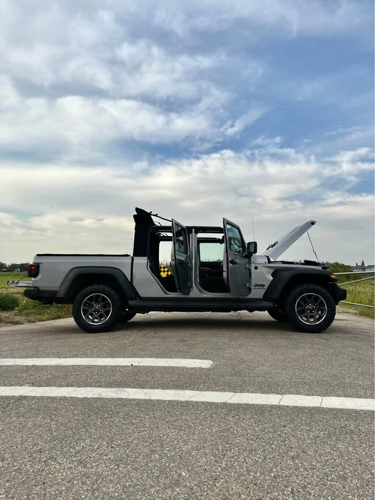 2020 Jeep JT Gladiator - Image 3 of 7