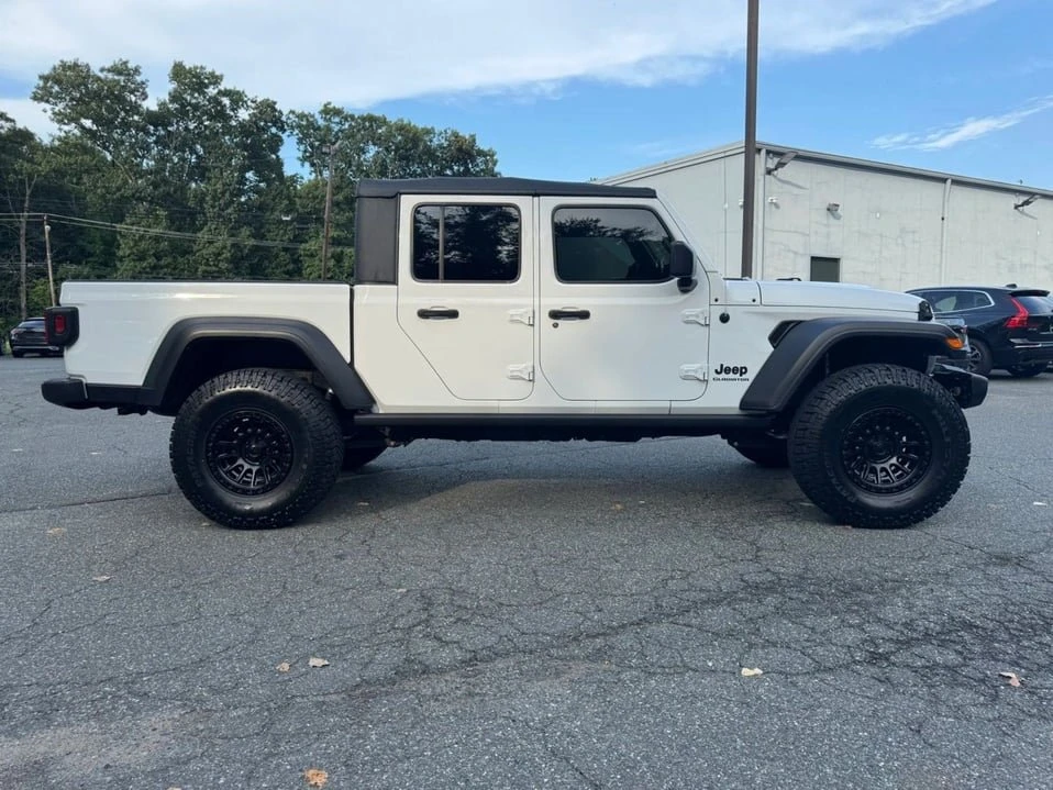 2020 Jeep JT Gladiator - Image 12 of 20